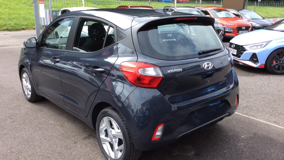 New HYUNDAI i10 1.0 MPI SE CONNECT 5DR Car Stock To Buy